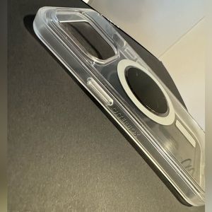 iPhone 14 Pro Otterbox